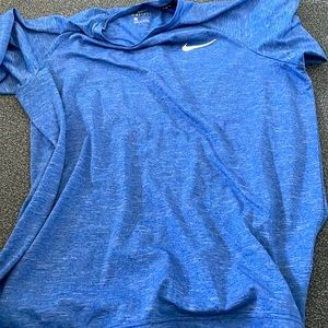 Nike swim shirt large blue